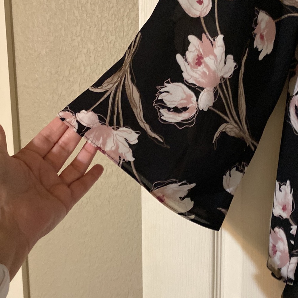 Blouse - Picture 3 of 3